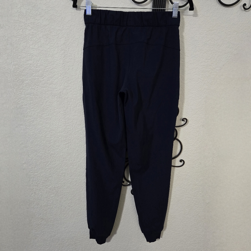 LULULEMON On The Fly Joggers‎ | 2 - Picture 4 of 8